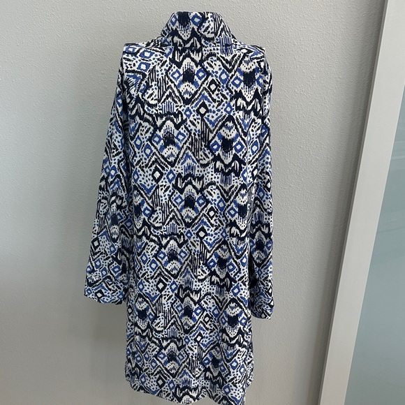 Lilly Pulitzer Skipper Oh My Cod - Picture 2 of 7